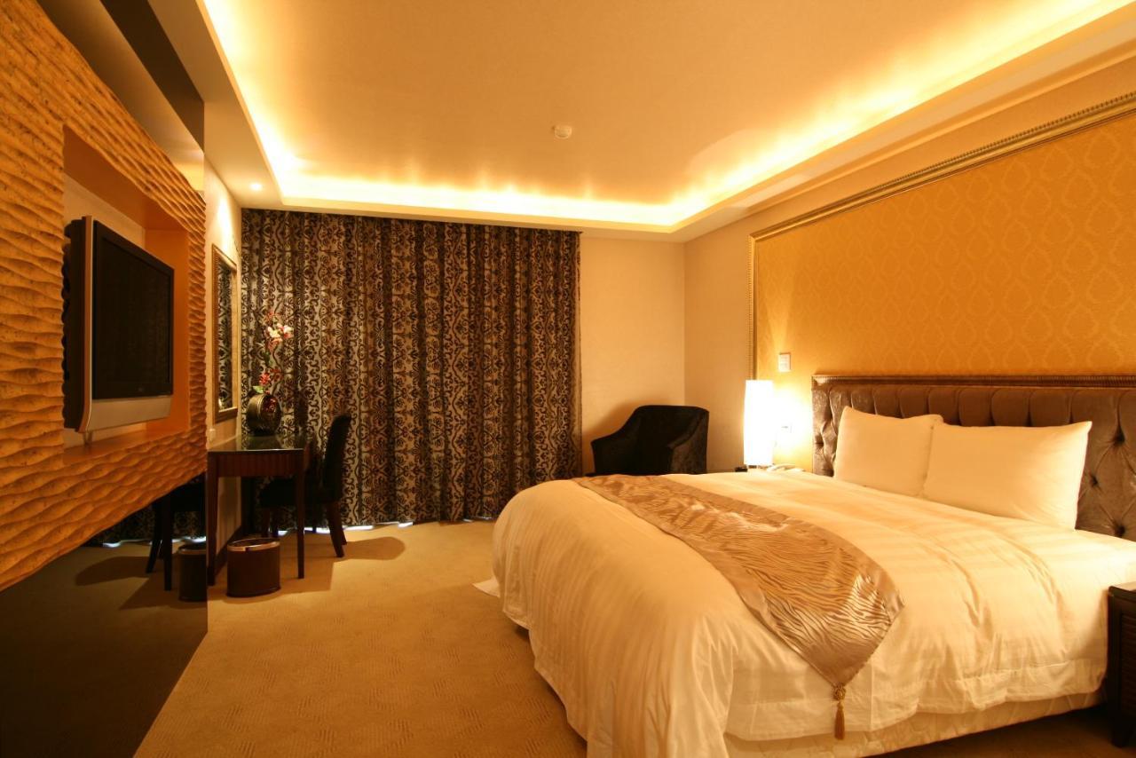 East Coast Sea View Hotel Chenggong Exterior photo